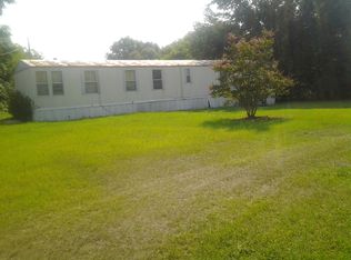 655 Martins Lake Rd, Gray court, SC 29645