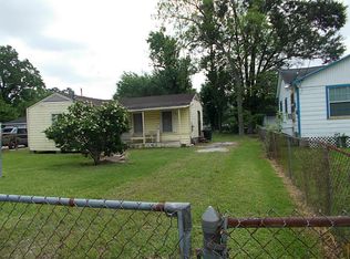 7104 Weyburn St, Houston, TX 77028