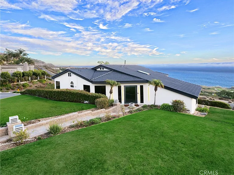 32551 Seacliff Dr — Photo 58