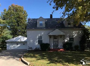 5954 Roseland Ave, Monroe, MI 48161