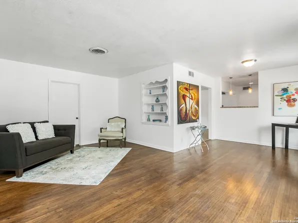 302 MINK, San Antonio, TX 78213