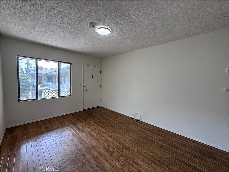 4581 Finley Ave #10 — Photo 4