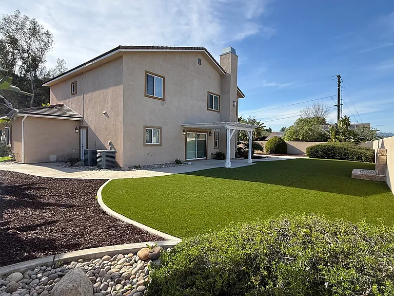 Gated Backyard, very large private and low maintenance