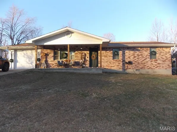 2025 Wasson Dr, Poplar Bluff, MO 63901