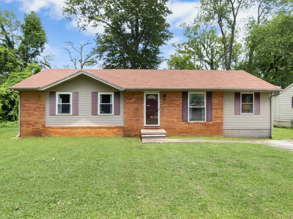 130 Koffman Dr, Hopkinsville, KY 42240