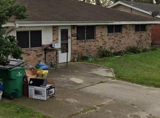 2640 Cardinal Dr, Marrero, LA 70072