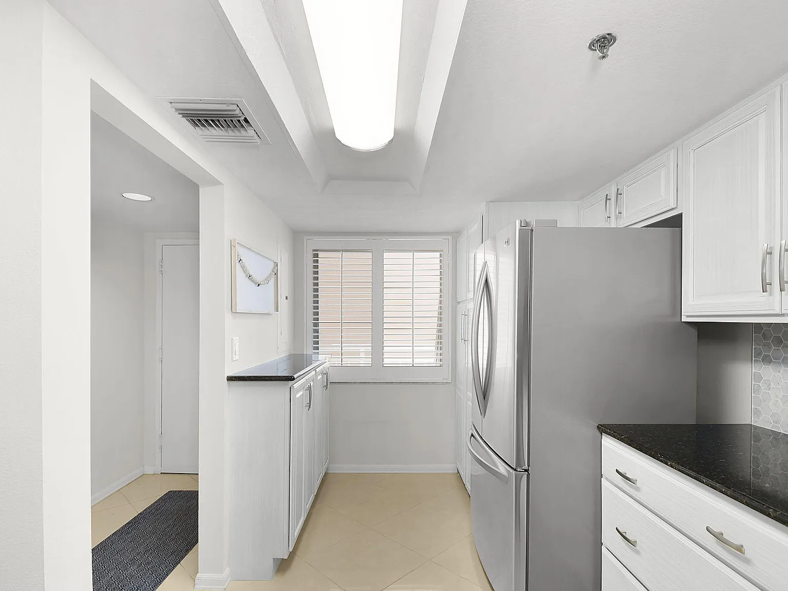 2 bed, 2.0 bath, 1187 sqft, $2,750 — Photo 4