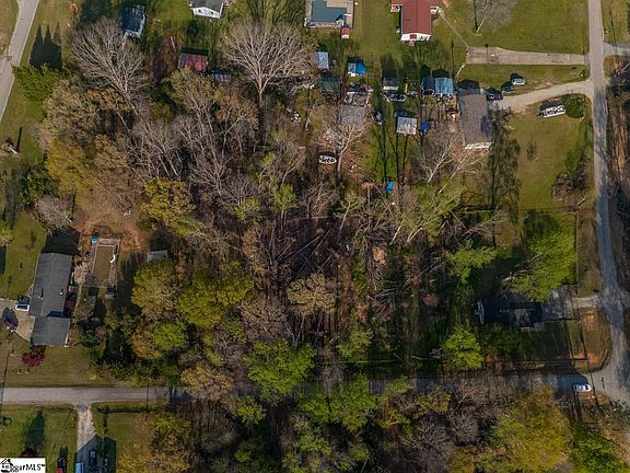 4th image of 125 Fall St