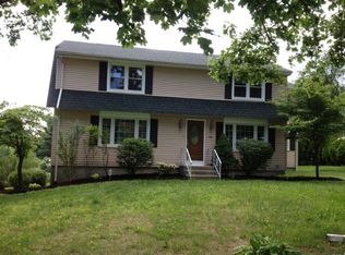 63 Park Hill Ave, Millbury, MA 01527