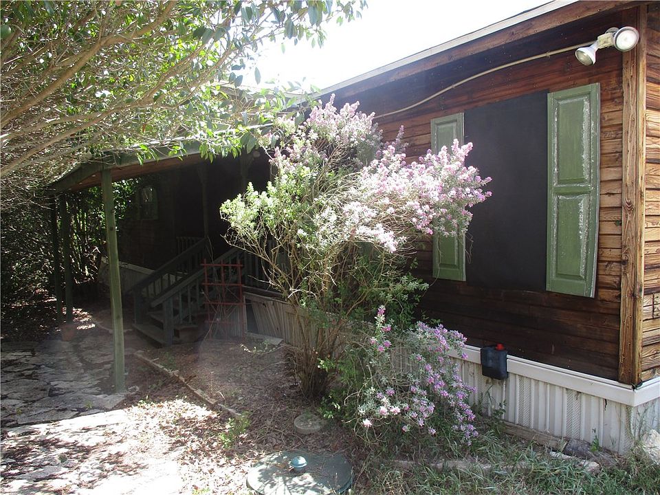 1st image of 179 Sunny Oaks Dr
