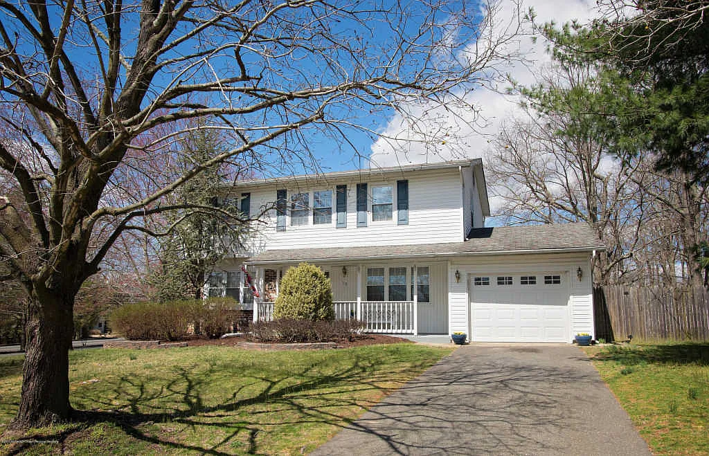 10 Trenton St photo 1