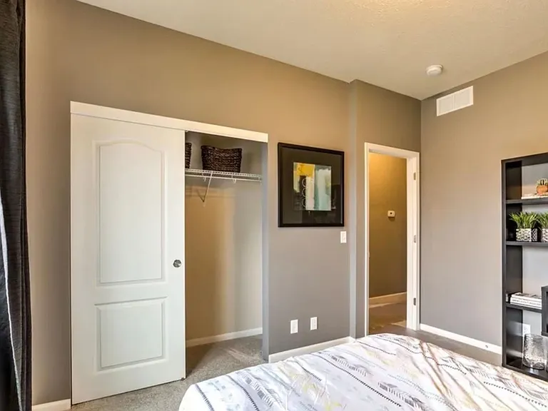 16333 Potter St — Photo 12