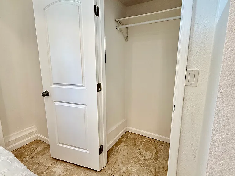 6508 Moorcroft Ave #ADU — Photo 10