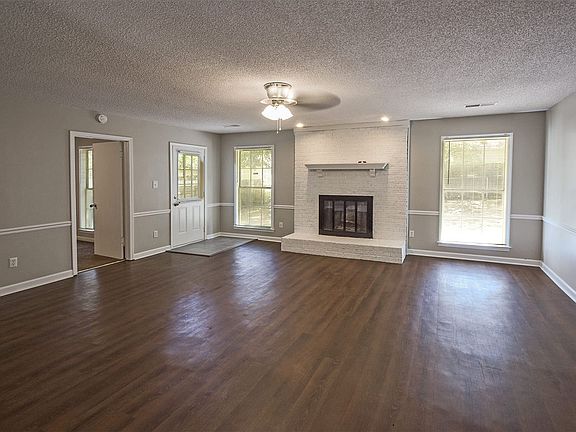 4th image of 6315 Thistlebrook Dr