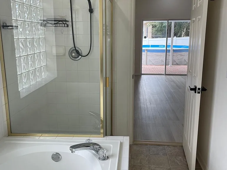 658 Sierra Cir — Photo 10