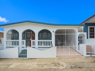 Calle 4 E #7, Coamo, PR, 00769