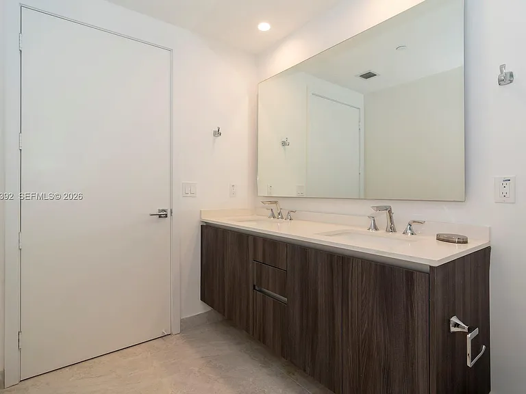 488 NE 18th St #3608 — Photo 22