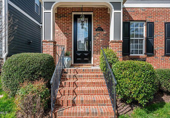 3rd image of 1213 Harp St