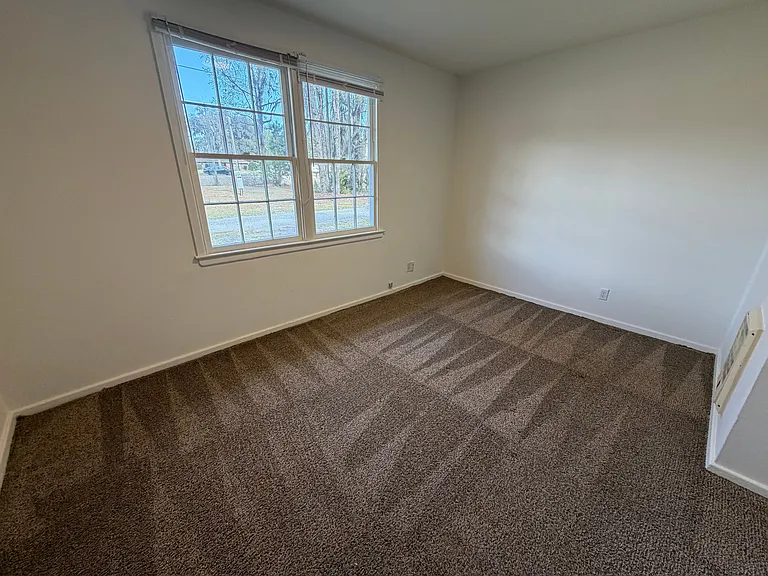 1200 Old Sunbury Rd #12 — Photo 9