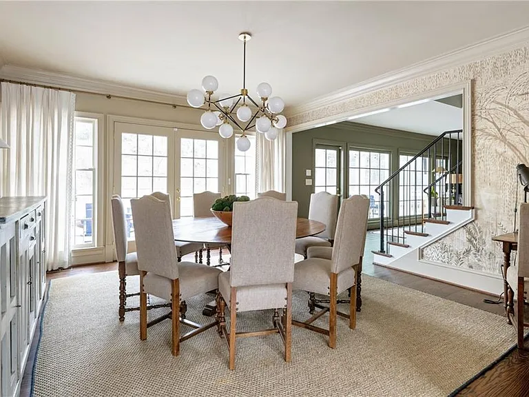 1811 Lenox Rd NE — Photo 25