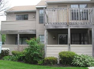 411 London Ct #II, Egg Harbor Township, NJ
