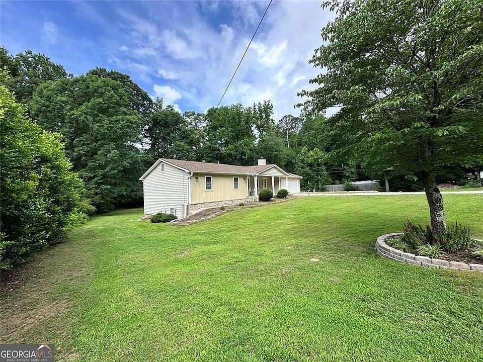 1st image of 3305 Newcastle Way