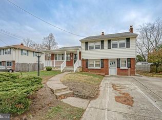 142 E Valleybrook Rd, Cherry Hill, NJ 08034