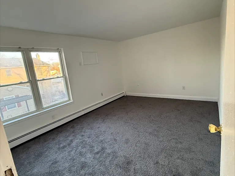 289 Main St #14L — Photo 3