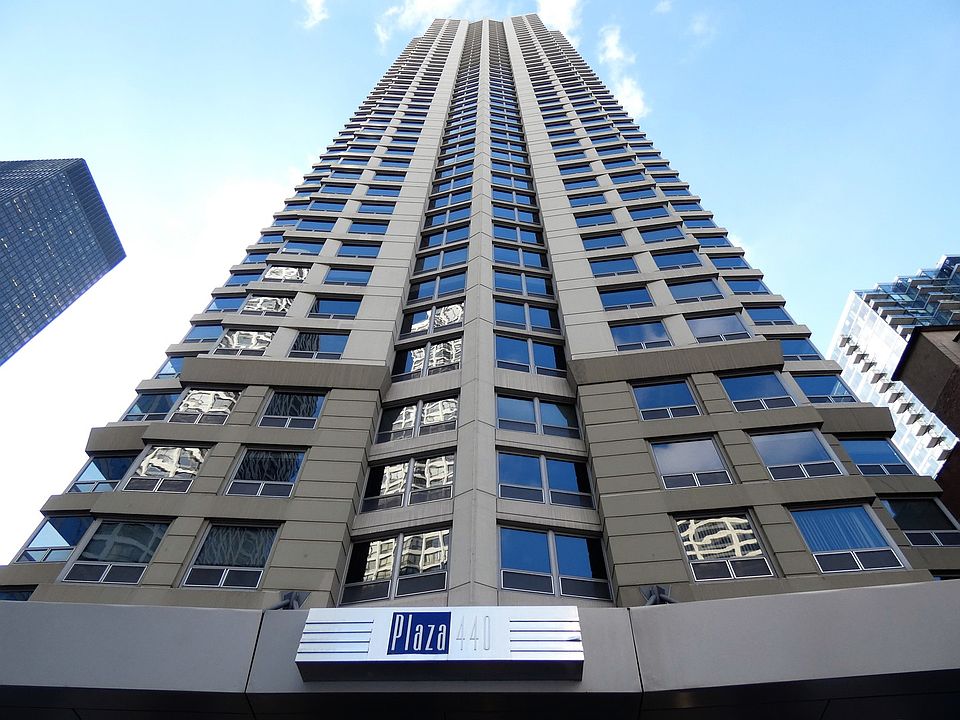 1st image of 440 N Wabash Ave APT 4208