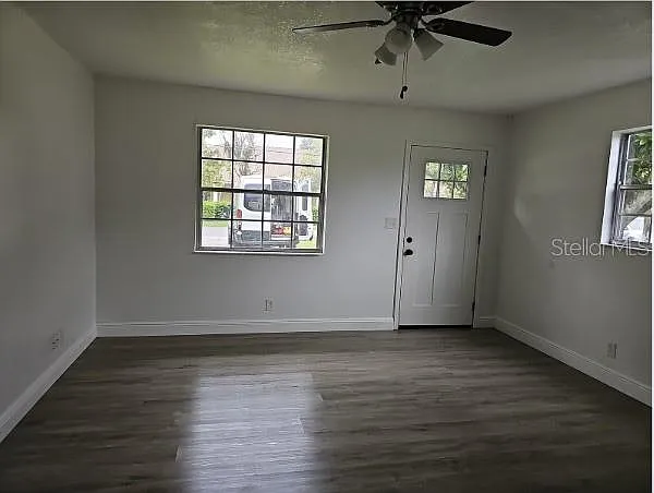 813 W Magnolia St — Photo 16