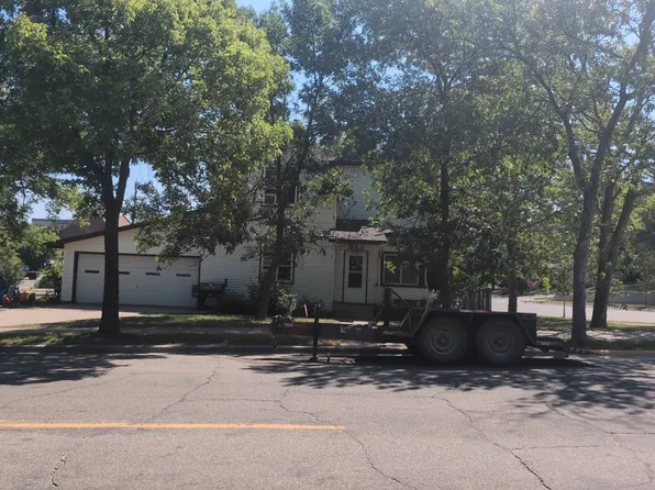 933 Summit Ave, Detroit Lakes, MN 56501