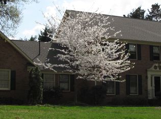 8920 Deerpark Ln, Charlotte, NC 28277