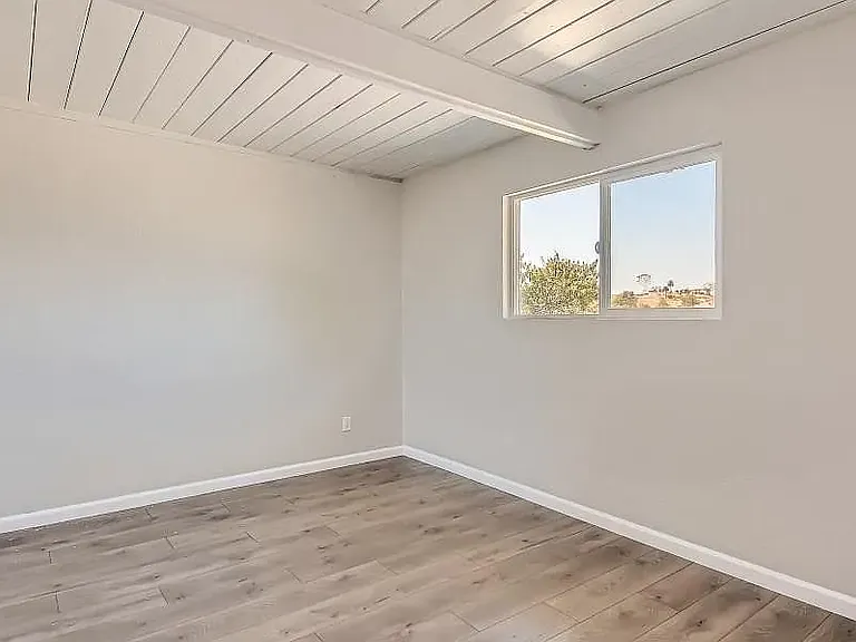 3146 S Bonita St — Photo 5