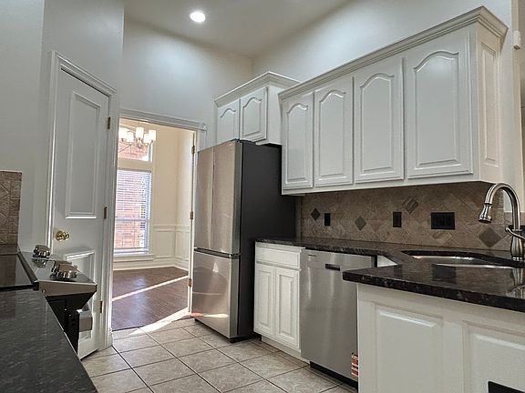 3rd image of 700 Cornell St