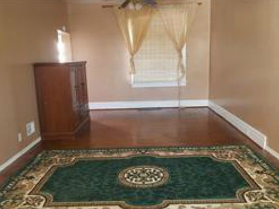 3rd image of 4360 Neosho St