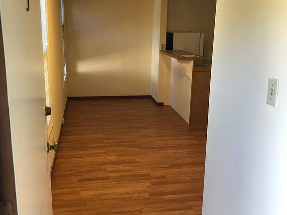 2nd image of 505 Magnolia Ave APT 3