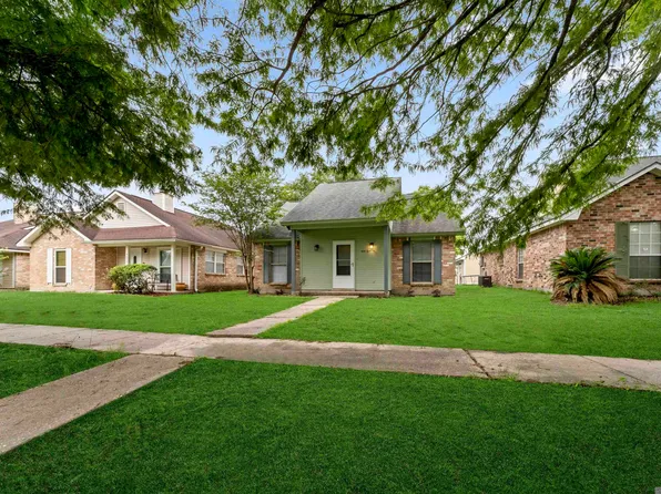 4413 Blue Ribbon Dr, Baton Rouge, LA 70814