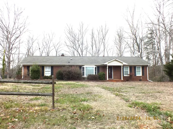 1649 Havenwood Dr, Lancaster, SC 29720