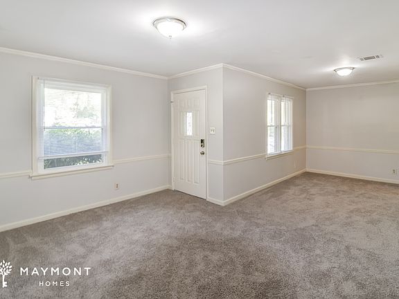 3rd image of 926 Green Ridge Ct