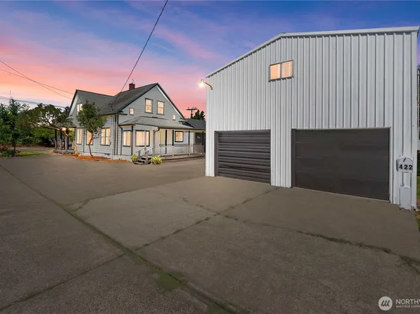 422 W Main, Puyallup, WA 98371