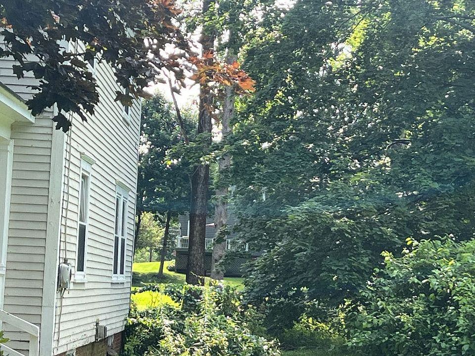 2nd image of 5 Benson St