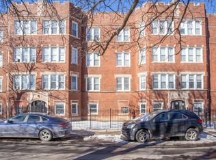 658 E 81st St #3, Chicago, IL 60619