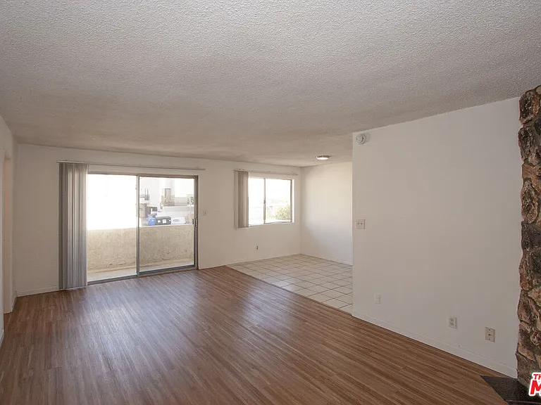11515 Ohio Ave #3 — Photo 2