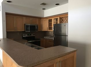 6982 Greentree Ln, Miami Lakes, FL 33014