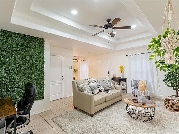 3rd image of 2312 Peridot St