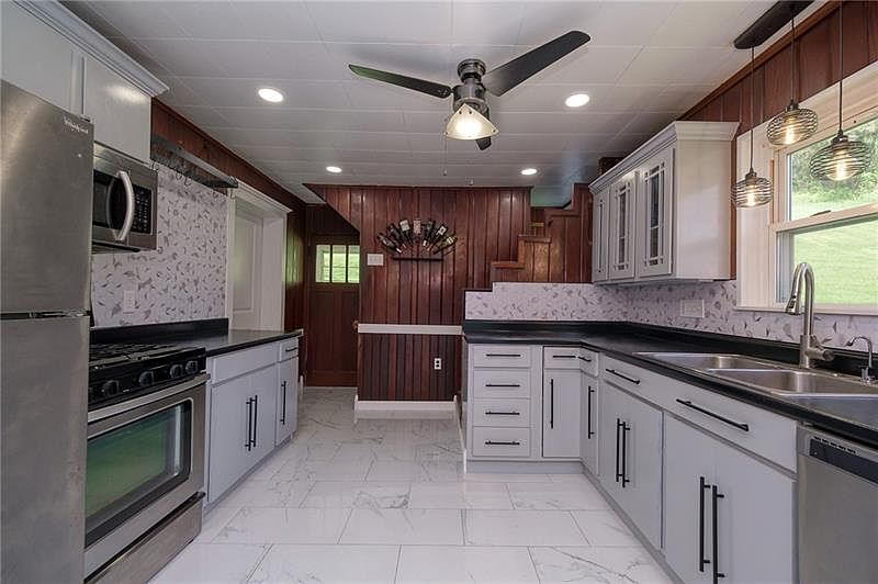 220 Gibson Dr, Elizabeth, PA 15037 Zillow