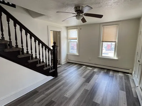 334 S 3rd St, Columbia, PA 17512