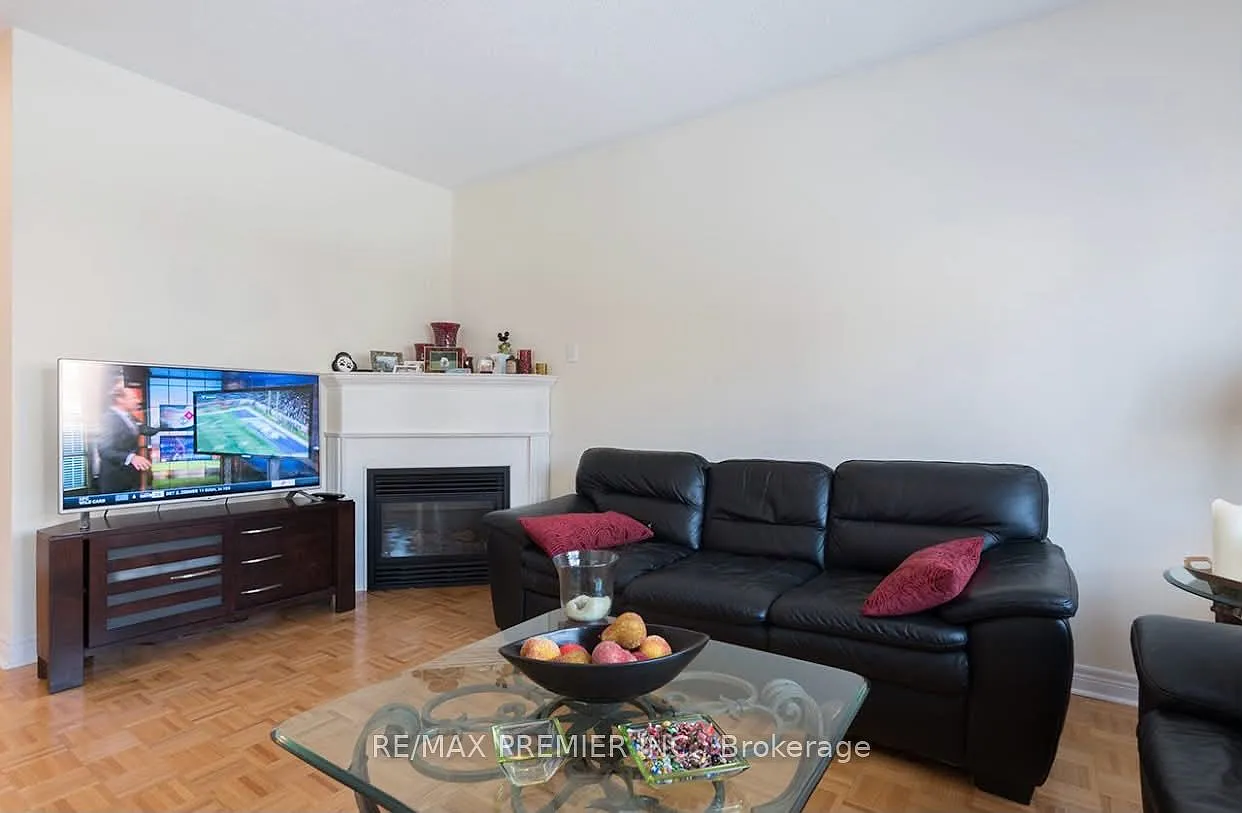 3 bed, $3,700 — Photo 3