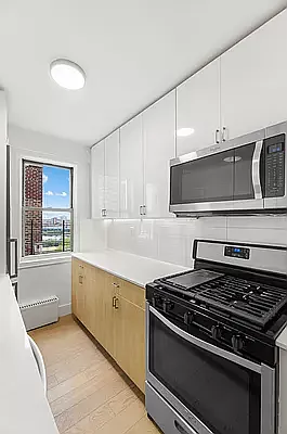 Rented by REAL New York | media 5