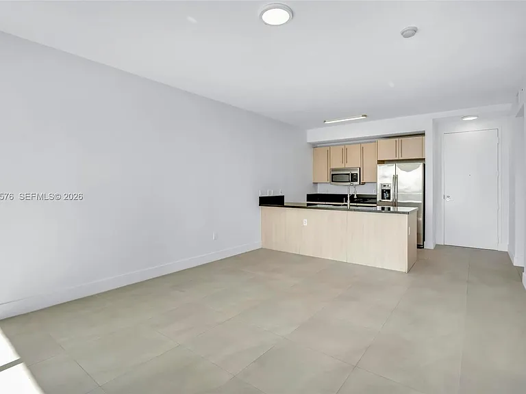 79 SW 12th St #2302 — Photo 10
